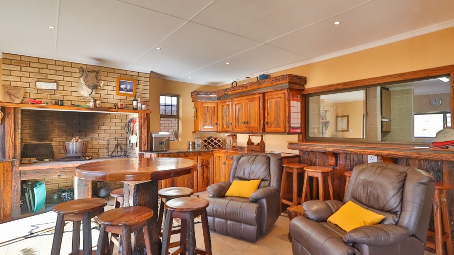 4 Bedroom Property for Sale in Diaz Beach Western Cape